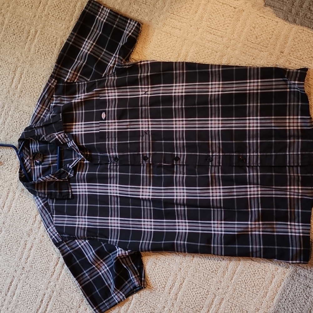 Dickies short sleeve button down